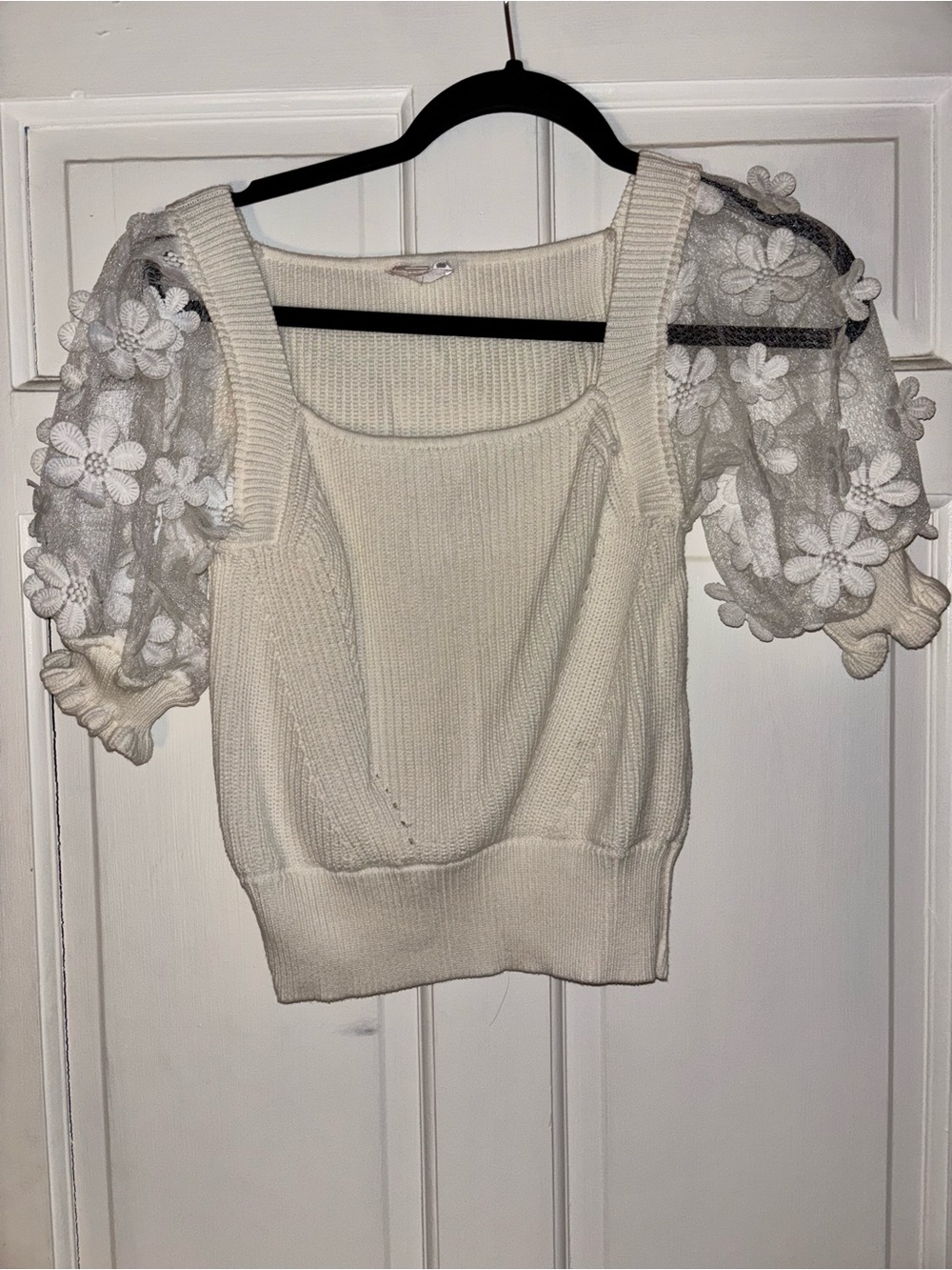 So Me White short sleeve sweater - S